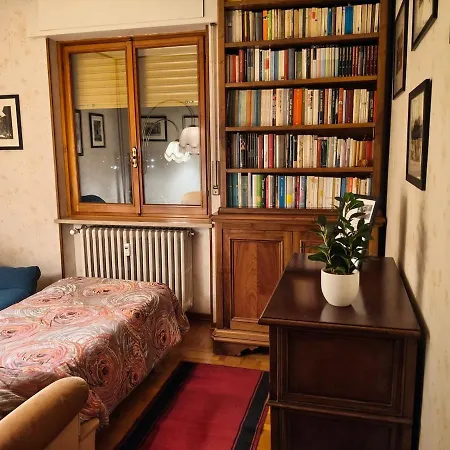 Sopra I Tetti Di Aoste